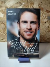 Spijt komt soms op tijd - Saskia Lauwagie